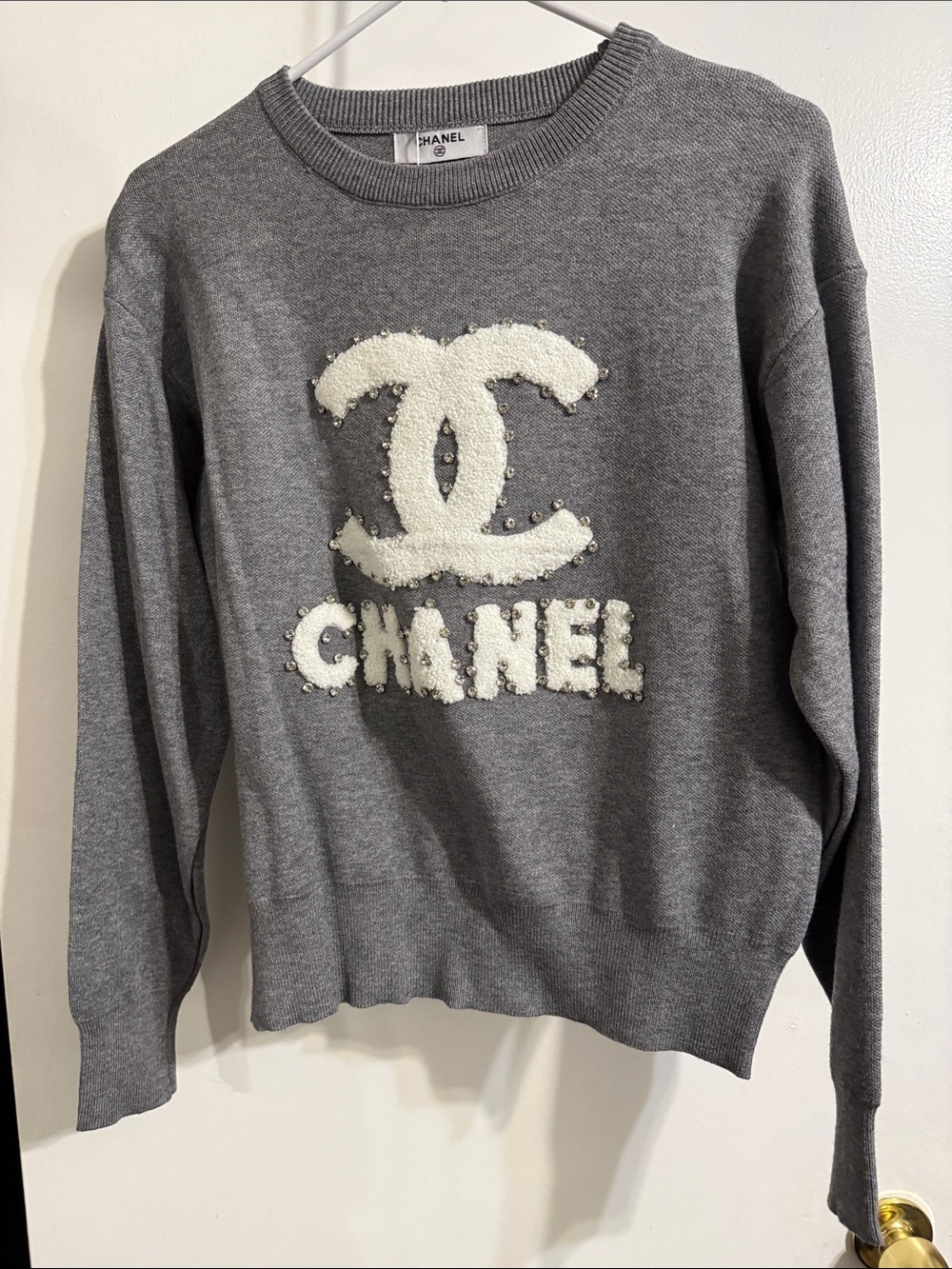 Gray Crewneck Sweater with White Appliqué
